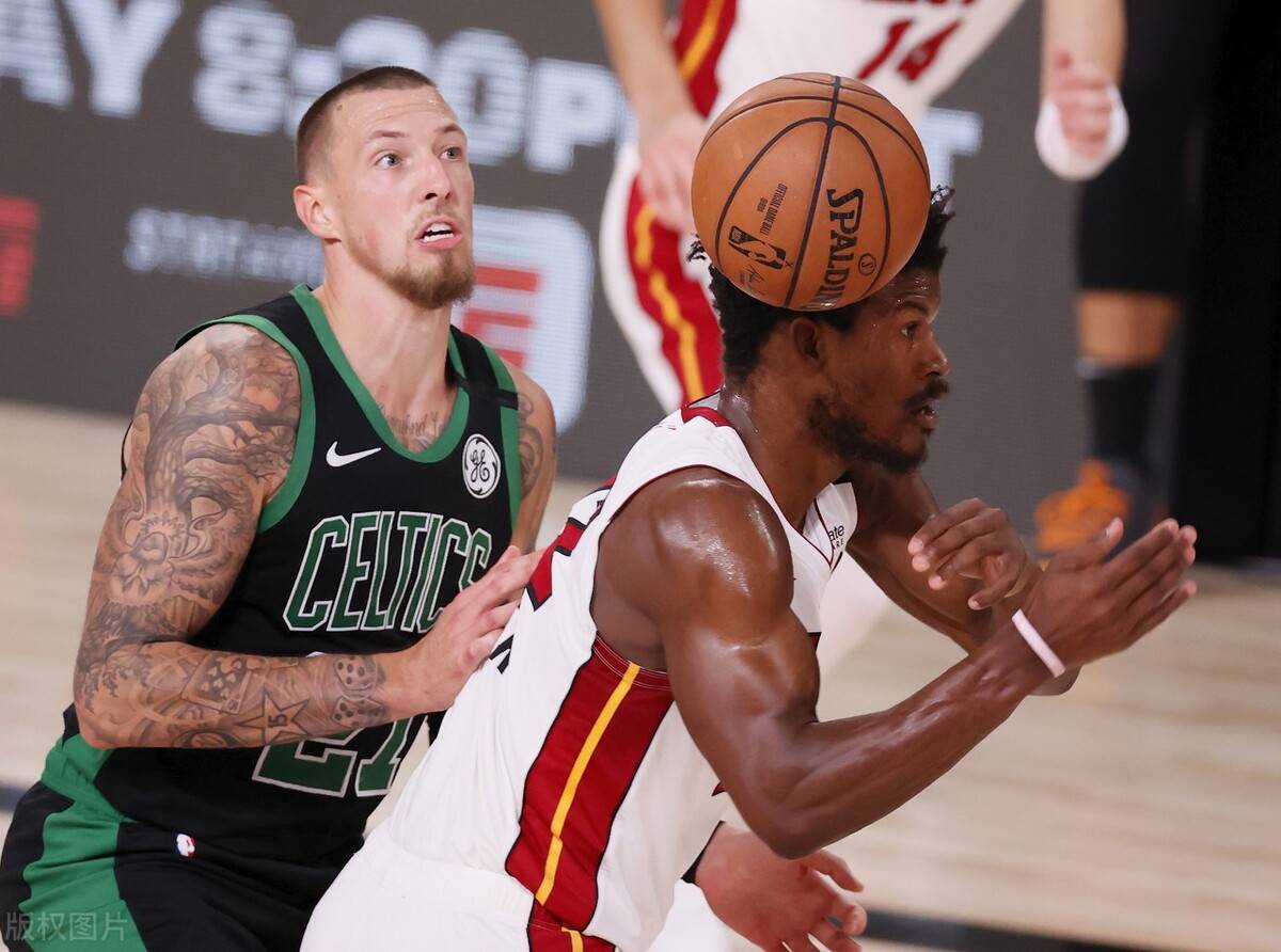 费德勒连续三场比赛得分超过绝杀波士顿凯尔特人清晨主帅复盘,媒体一致点评:巴特勒新星问鼎冠军表现惊艳的简单介绍 费德勒连续三场比赛得分超过绝杀波士顿凯尔特人清晨主帅复盘,媒体一致点评:巴特勒新星问鼎冠军表现惊艳的简单介绍