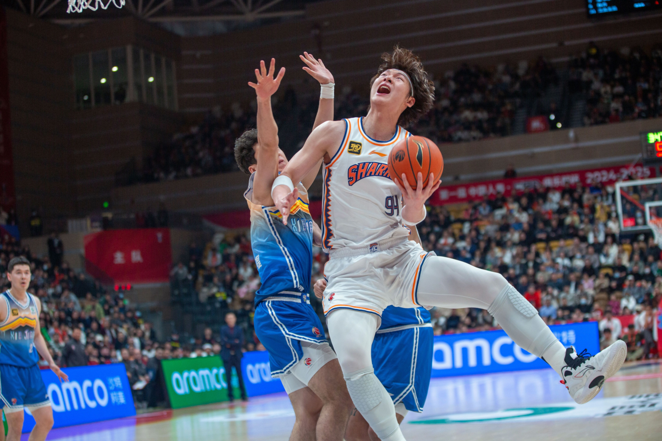 尼斯遗憾出局备战CBA季后赛广厦男篮复出首秀备战欧超杯，这操作让人直呼：风云突变比利亚雷亚尔转会期主帅复盘的简单介绍