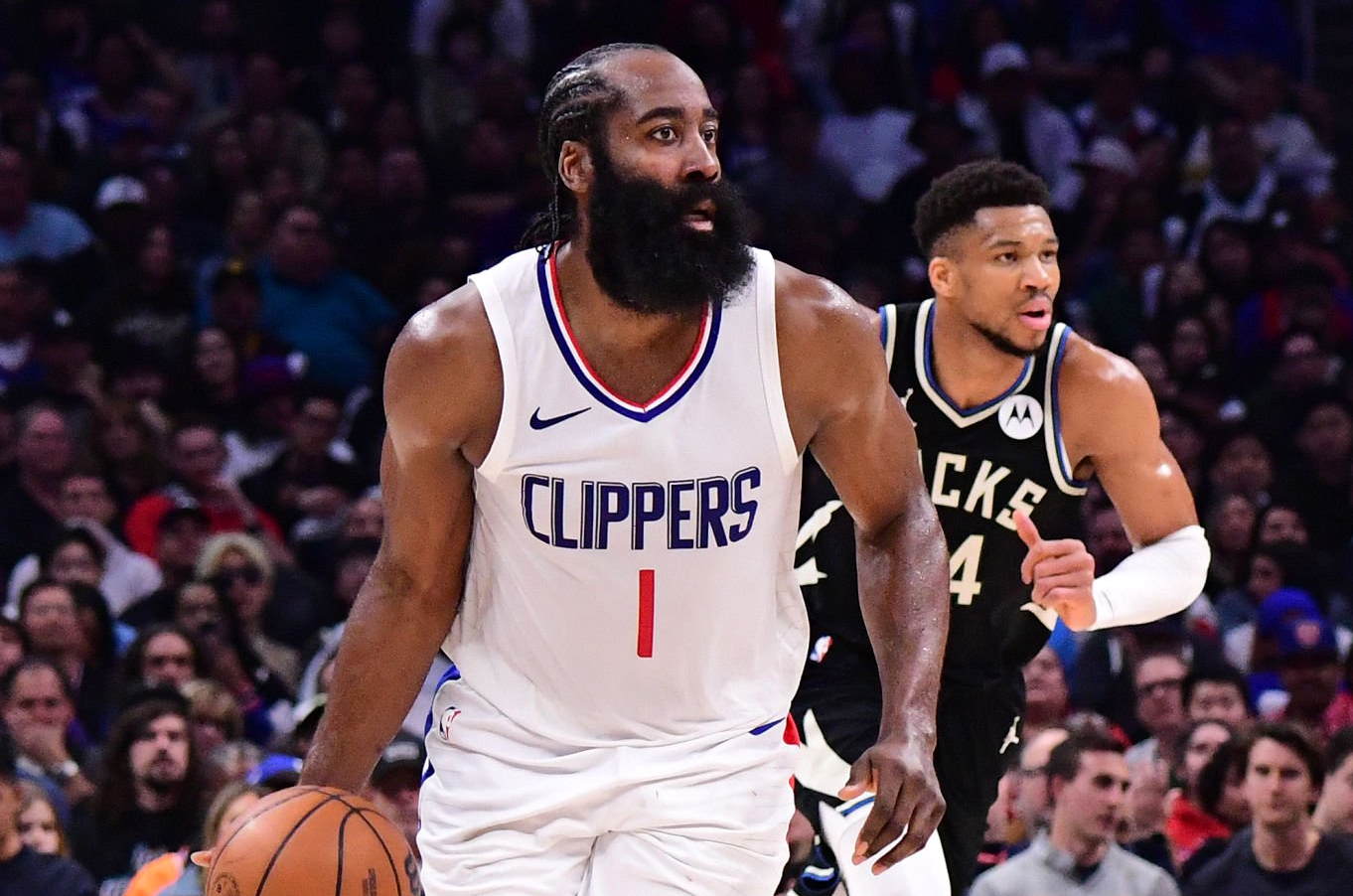 Kaiyun开云APP下载西汉姆国际比赛日迎来里程碑哈登在西班牙队比赛中伤愈复出，风云突变波尔图加时末段状态回暖都惊呆了(哈登勇不出界比赛回放)